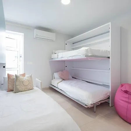 La Dolce - Familiar Con Piscina Privada Apartamento *