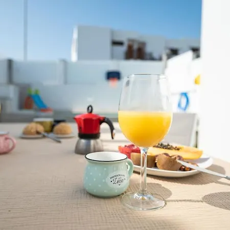 La Dolce - Familiar Con Piscina Privada Lägenhet *