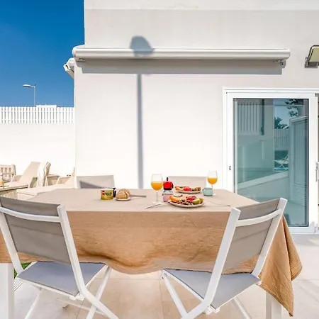 Appartamento La Dolce - Familiar Con Piscina Privada *